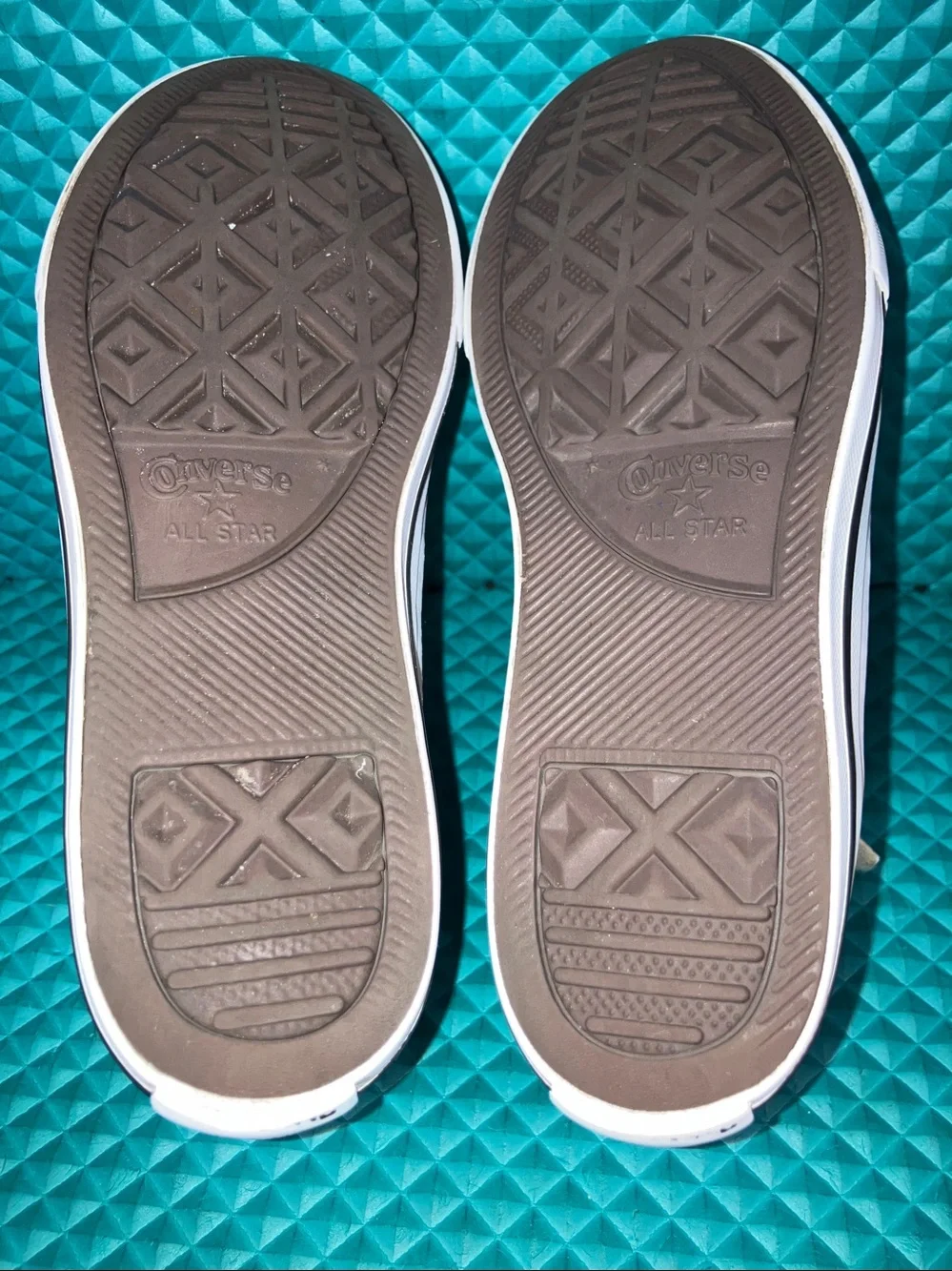 CONVERSE CTAS Big Girls Easy-On High Top in the 